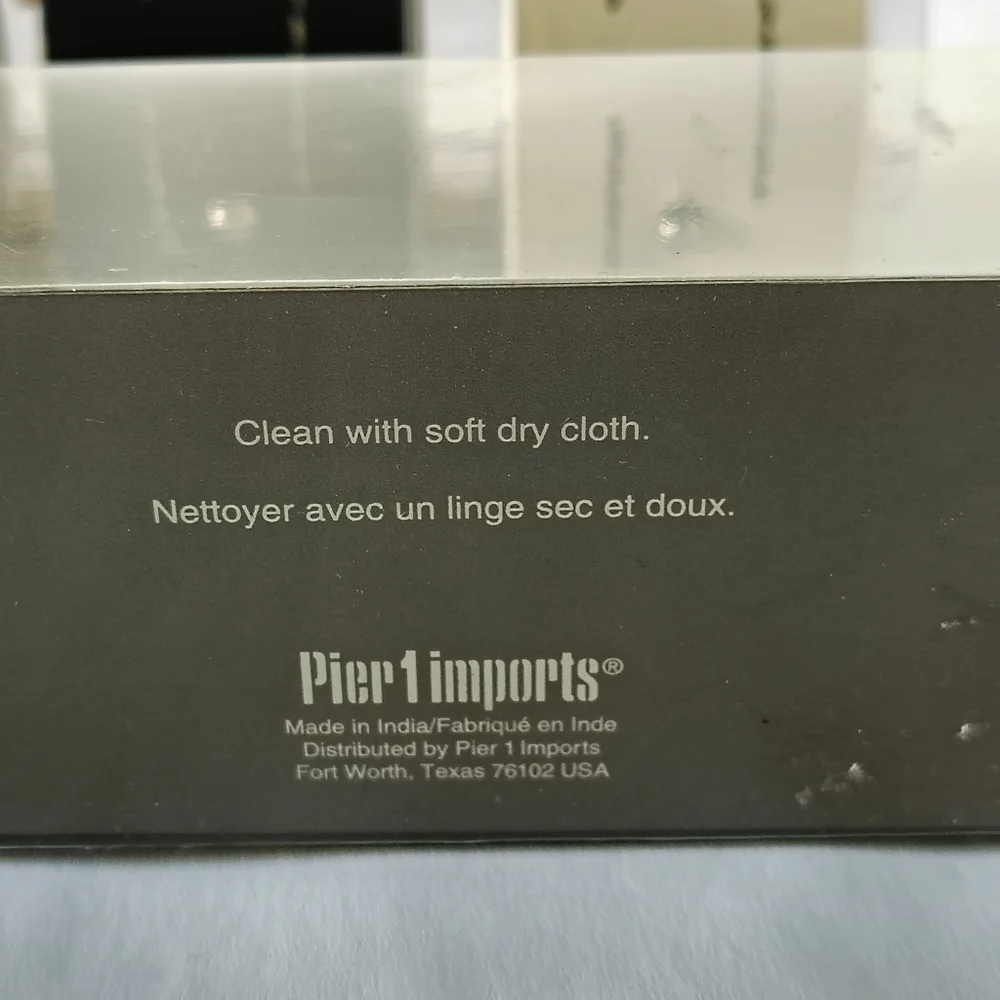 Pier 1 Imports Set of 4 Faux Leather Napkin Rings Napkin Holder SKU 2156335